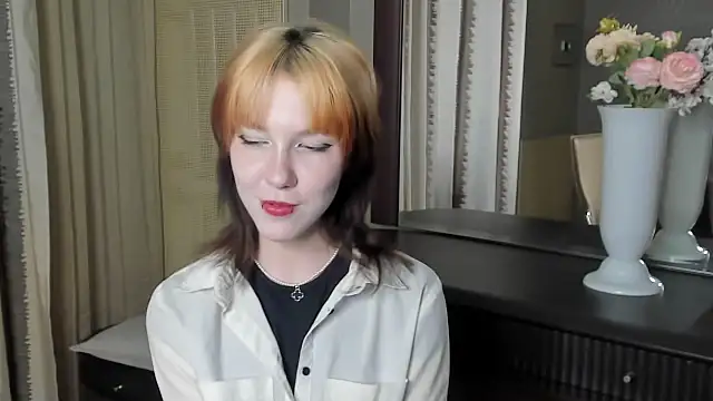 Snapshot of ToriGordo chatting on March 31, 2:17 pm ToriGordo online show from March 31, 2:17 pm