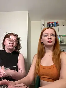 Snapshot of Sun__shiine chatting on April 1, 2:47 pm Sun shiine online show from April 1, 2:47 pm