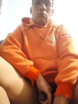 lectorhot96 online show from April 8, 5:18 am