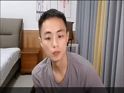 davidboys online show from May 18, 4:29 am