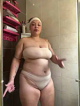 Sofia- - online show from May 24, 8:14 pm