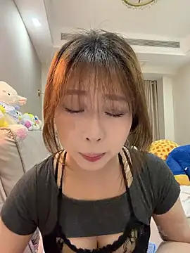 xx132546 online show from May 20, 5:41 pm
