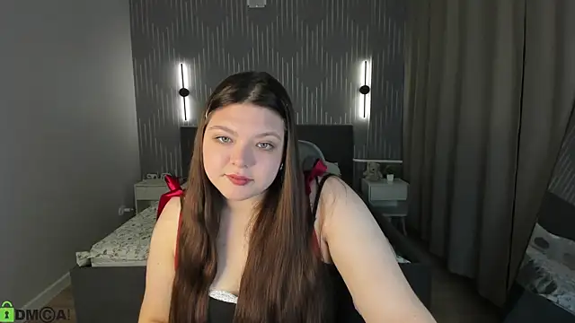 Evelyne Loo online show from April 11, 12:59 am