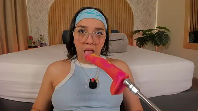 Iam Kelly online show from April 25, 1:41 pm