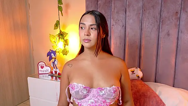 angelicaa garcia online show from July 11, 11:35 am