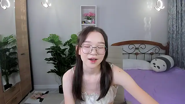 syuri sun online show from July 1, 3:12 pm