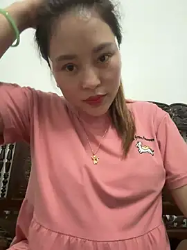 Snapshot of Lina-Naughty chatting on July 8, 3:27 pm Lina-Naughty online show from July 8, 3:27 pm
