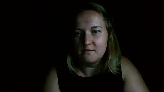 TinaKittyX online show from June 25, 9:30 pm
