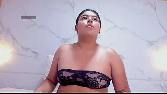 Snapshot of dakota_tucci chatting on April 11, 7:45 am dakota tucci online show from April 11, 7:45 am