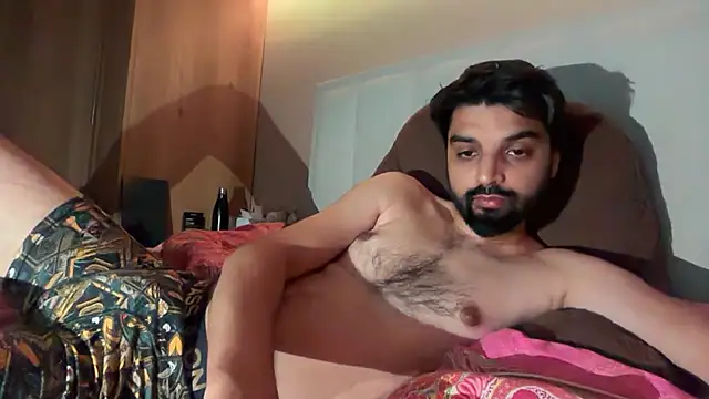 Snapshot of priyxh chatting on July 14, 10:04 pm priyxh online show from July 14, 10:04 pm