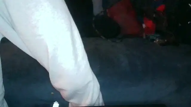 JRNBLU44 online show from April 11, 9:19 pm