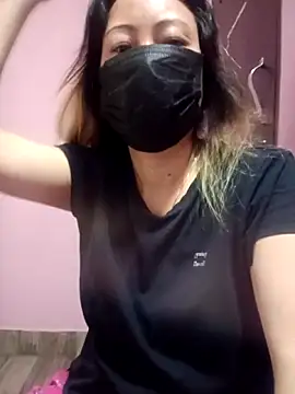 Snapshot of Bristy_BigBoobs chatting on April 7, 3:29 am Bristy BigBoobs online show from April 7, 3:29 am