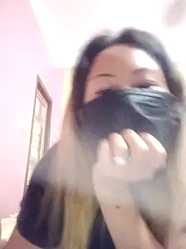 Snapshot of Bristy_BigBoobs chatting on April 8, 4:07 pm Bristy BigBoobs online show from April 8, 4:07 pm