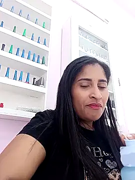 Snapshot of SofiaMendez1_ chatting on April 4, 3:20 pm SofiaMendez1 online show from April 4, 3:20 pm