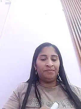 Snapshot of SofiaMendez1_ chatting on April 15, 8:31 pm SofiaMendez1 online show from April 15, 8:31 pm