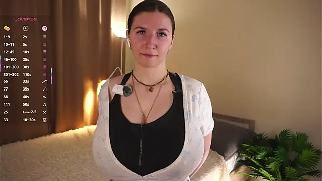 TyeshaMonter online show from April 6, 5:36 pm