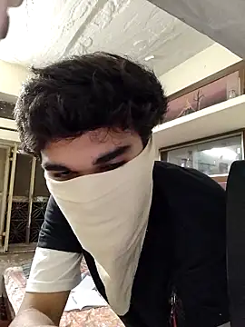 yourruru online show from April 8, 9:42 am