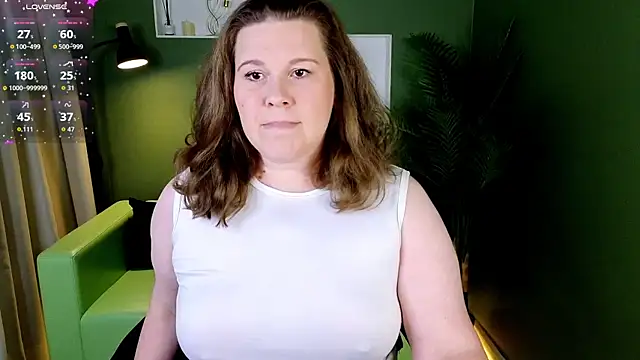 Snapshot of Karolisse chatting on July 24, 3:43 pm Karolisse online show from July 24, 3:43 pm