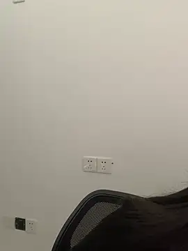 Snapshot of Mina_ovo chatting on April 7, 6:36 am Mina ovo online show from April 7, 6:36 am