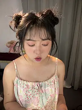 ooooBaby129 online show from May 23, 11:58 am