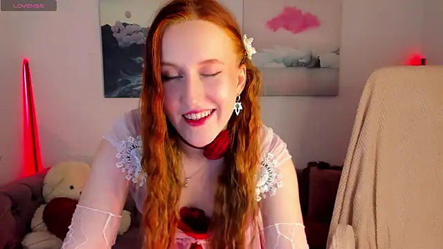EvaBellea online show from May 26, 1:40 pm