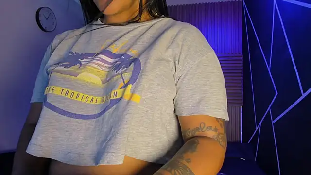 LexiAdamss online show from May 25, 2:23 pm