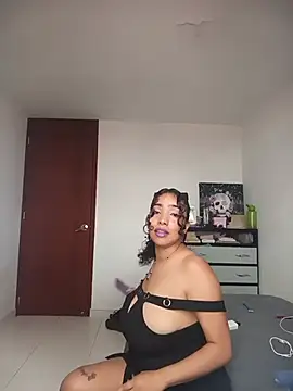 Wolfamara online show from July 5, 2:57 pm