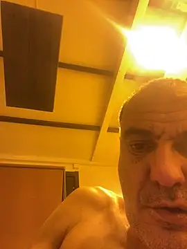 Snapshot of IngaStockholmExtrem chatting on April 4, 7:50 am IngaStockholmExtrem online show from April 4, 7:50 am