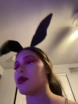 mariex83 online show from April 30, 2:51 am