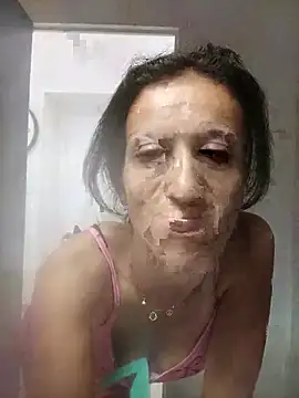 Lolaa92i online show from April 17, 8:39 am