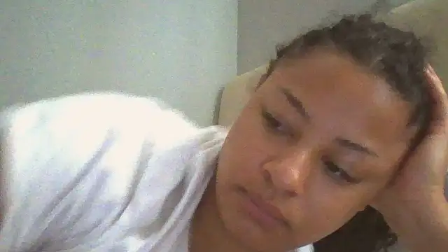 madzbailey online show from July 8, 1:04 pm