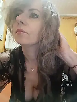 TaynaSecret online show from May 26, 8:49 pm