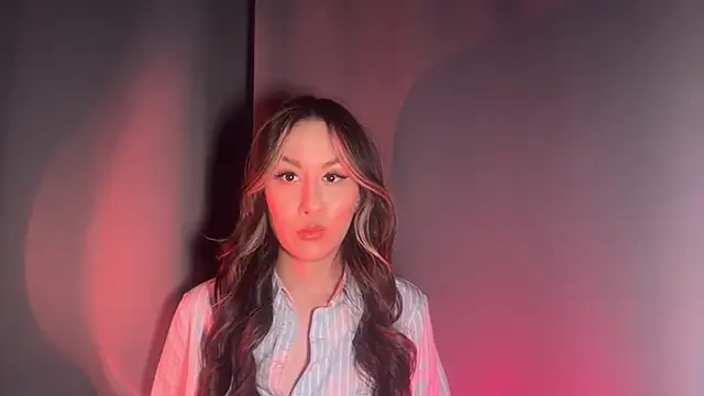 Snapshot of FranKuja chatting on April 4, 9:29 am FranKuja online show from April 4, 9:29 am