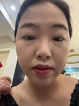 Snapshot of cherry3q chatting on April 8, 4:34 am cherry3q online show from April 8, 4:34 am