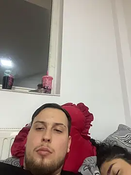 Snapshot of doubletrouble9 chatting on April 6, 12:30 am doubletrouble9 online show from April 6, 12:30 am