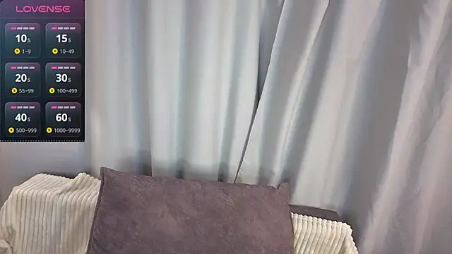 LuraPodraza online show from June 24, 4:06 pm