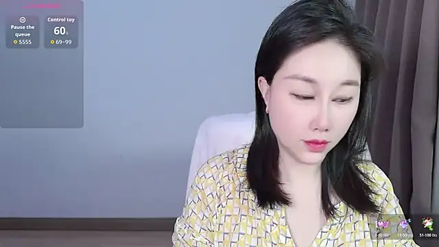 Snapshot of Eva-000 chatting on June 26, 10:36 pm Eva-000 online show from June 26, 10:36 pm