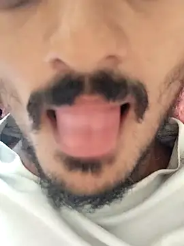 power houseboy online show from April 4, 10:02 am