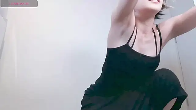 HanaSecret online show from May 10, 2:17 am