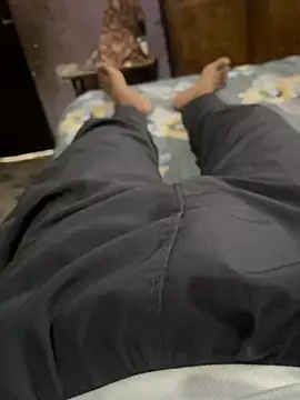 minkzz0 online show from May 2, 5:34 am