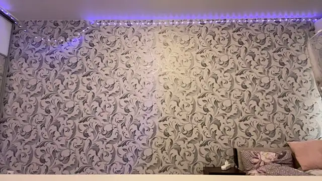 Snapshot of _mimilana_ chatting on April 8, 11:43 am mimilana online show from April 8, 11:43 am