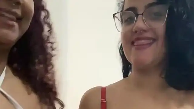 manu alves online show from July 14, 11:38 am