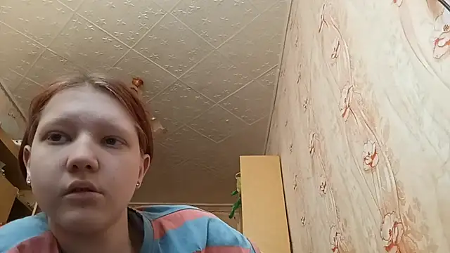 BirgitKamal online show from May 10, 11:37 am