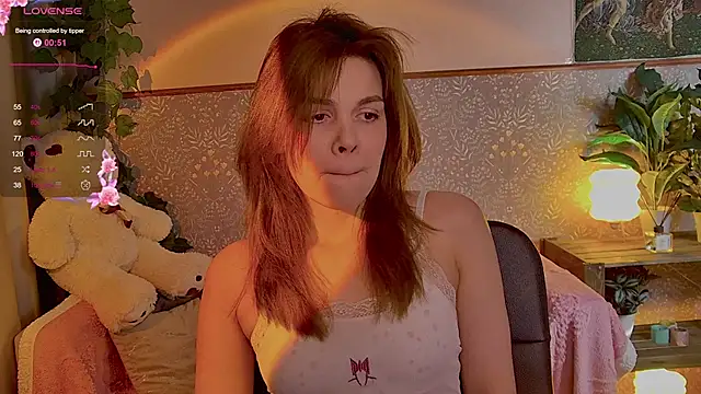 ScarletMarnei online show from June 28, 3:12 am