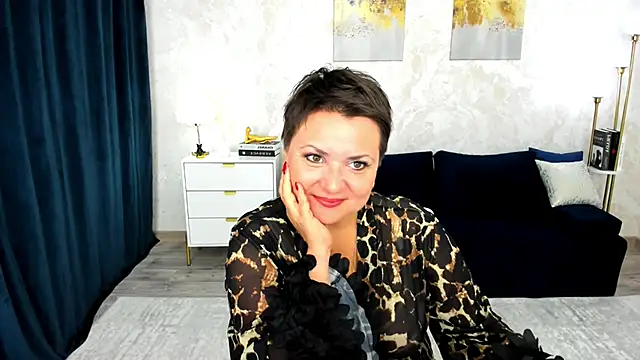 AnnaCorlane online show from June 2, 3:30 am
