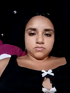 Valentina Narvaez online show from May 4, 7:32 pm