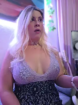 ItsAuroraBorealis online show from June 2, 1:18 am