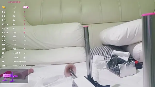 Tingting-188 online show from May 4, 7:43 pm