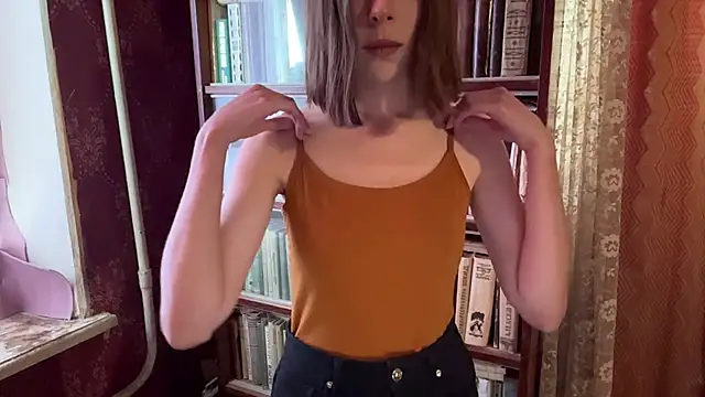 curtl tl online show from April 20, 12:19 pm