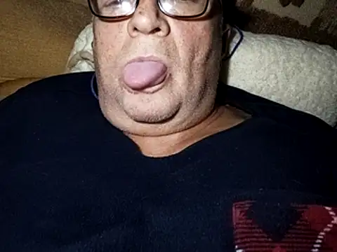 lickboy40 online show from June 1, 12:12 am